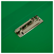 Папка с боковым зажимом СТАММ "Стандарт" А4, 17мм, 700мкм, пластик, зеленая ММ-30642